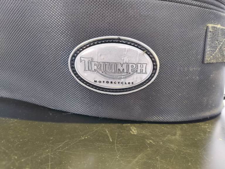 Triumph Triple/955i/Sprint Tank Bag