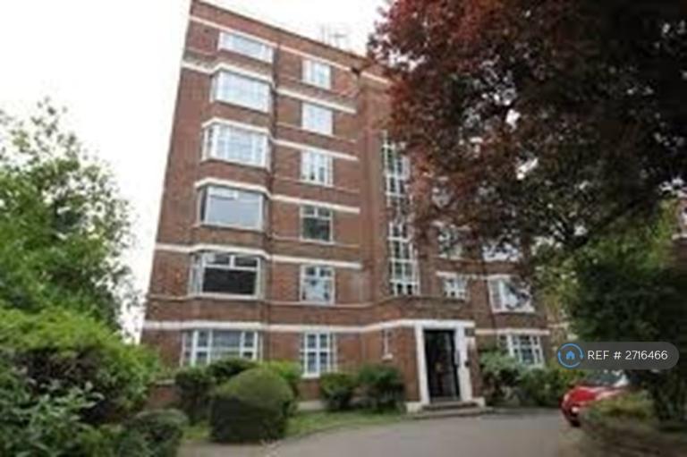 image for 2 bedroom flat in Barrington Court, London, N10 (2 bed) (#2716466)