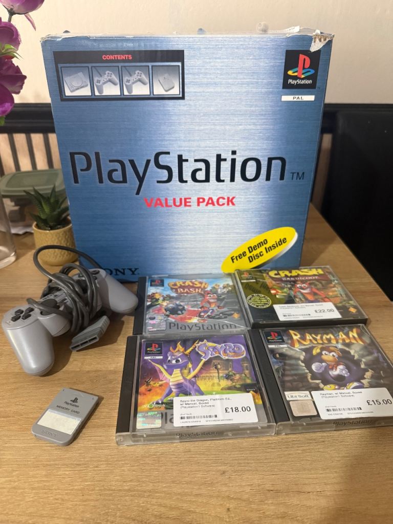 Sony PlayStation 1 (Boxed) console bundle