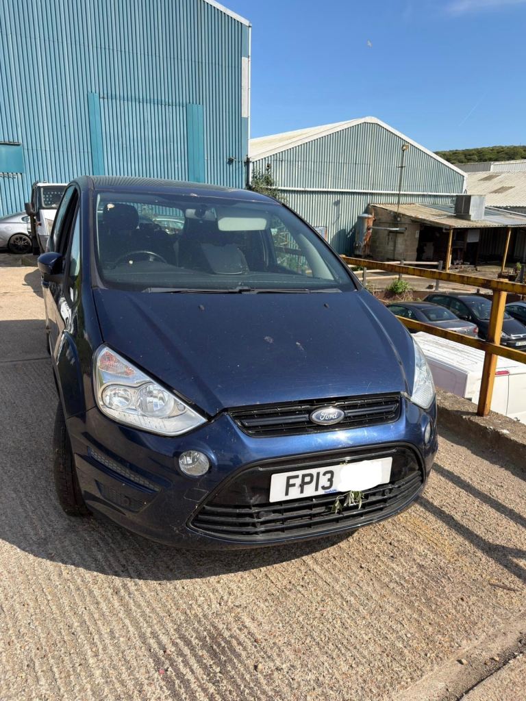 Ford S‑Max Mk1 Facelift 2010‑2014 – Breaking For Spares & Repairs