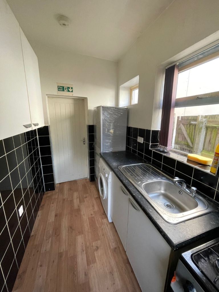 HMO SHARED ACCOMMODATION 