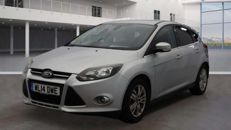 2014 Ford Focus 1.0T EcoBoost Titanium Navigator Euro 5 (s/s) 5dr HATCHBACK Petrol Manual