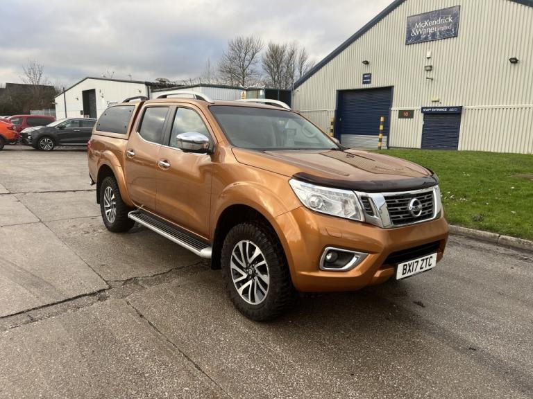 2017 Nissan Navara Double Cab Pick Up Tekna 2.3dCi 190 4WD Auto PICK UP DIESEL Automatic