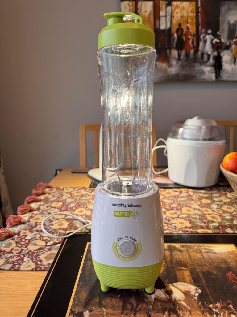 Morphy Richards NutriGo Blender - White & Green, As Good As New