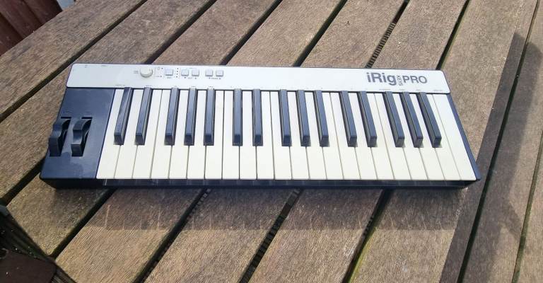iRig Keys 37 Pro USB Midi Controller Keyboard