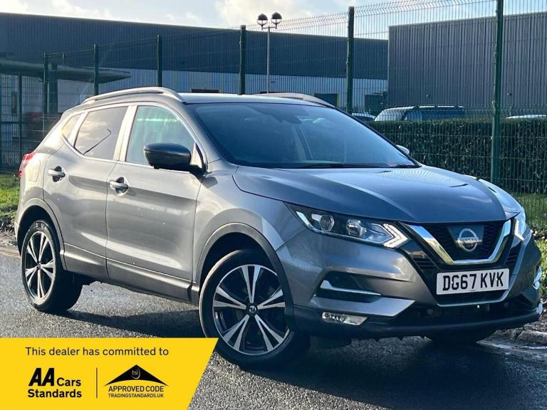 NISSAN QASHQAI 1.2 DIG-T N-Connecta Euro 6 (s/s) 5dr 2017