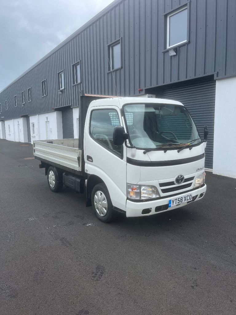 2008 Toyota dyna 3.0 low miles !!
