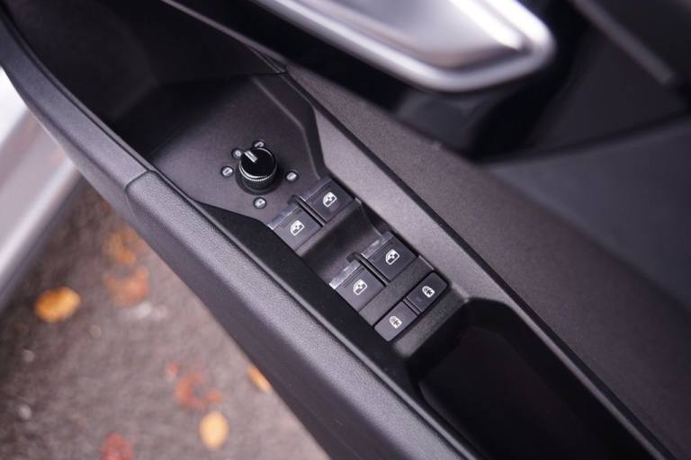 2022 Audi Q4 e-tron 35 Sport SUV 5dr Electric Auto 55kWh (170 ps) ESTATE ELECTRIC Automatic