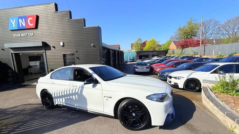 2016 BMW 5 Series 2.0 520d M Sport Auto Euro 6 (s/s) 4dr Saloon Diesel Automatic