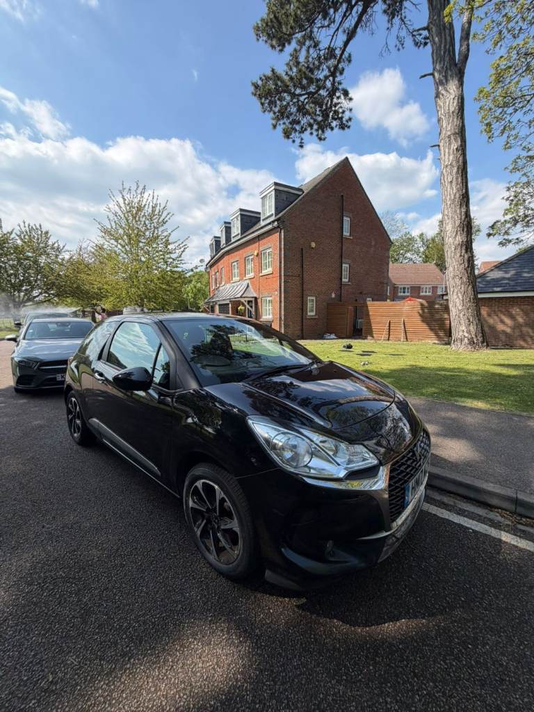 DS, DS 3, Hatchback, 2017, Manual, 1199 (cc), 3 doors