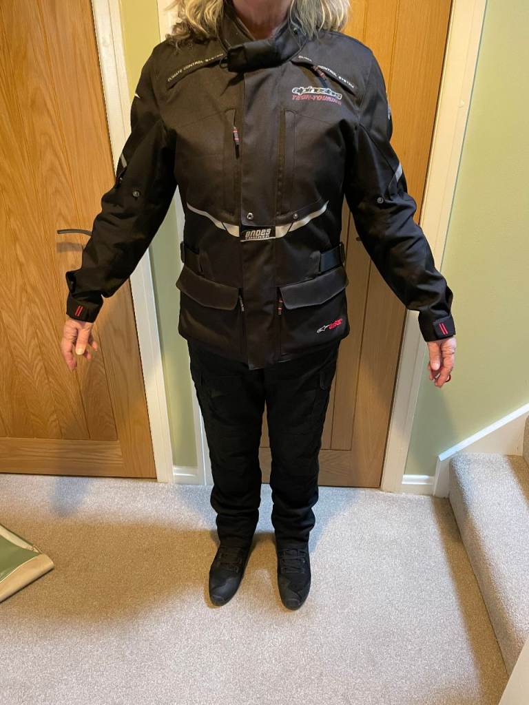 LADIES ALPINE STAR GORTEX MOTORBIKE JACKET – MEDIUM (SIZE 16) + TROUSERS