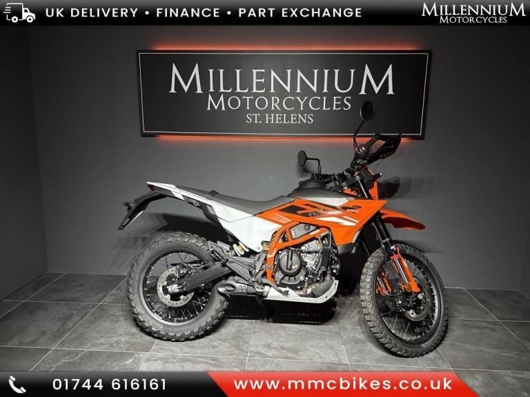 KTM 390 ENDURO R ROAD LEGAL OFF ROAD ENDURO ADVENTURE BIKE