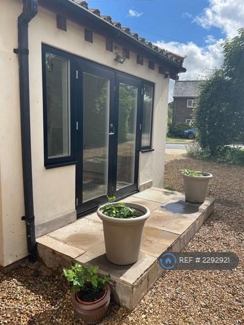 1 bedroom in Harston Road, Cambridge, CB22 (#2292921)