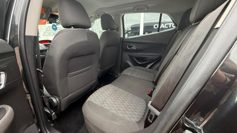 2015 Vauxhall Mokka 1.6i Exclusiv 2WD Euro 6 (s/s) 5dr HATCHBACK Petrol Manual