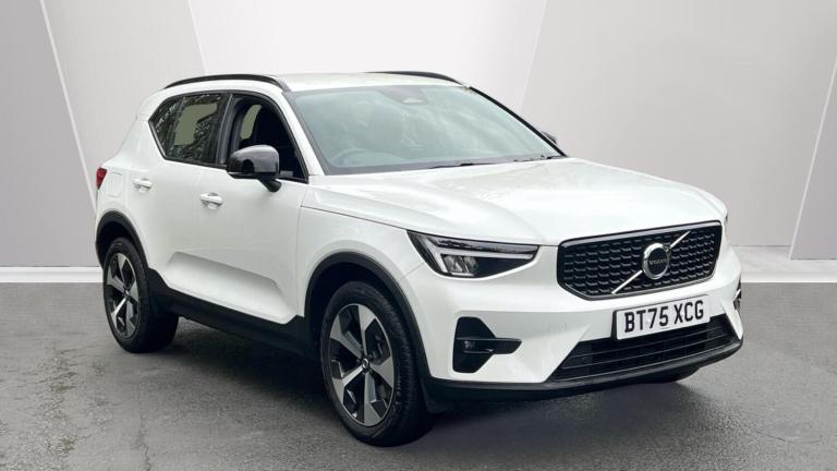 2025 Volvo XC40 2.0 B4P Plus Dark 5dr Auto ESTATE PETROL Automatic