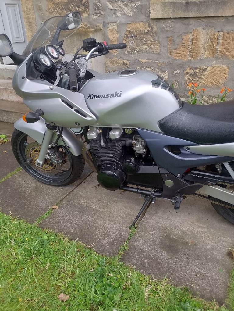Kawasaki, ZR7s-H1, 2002, 738 (cc)