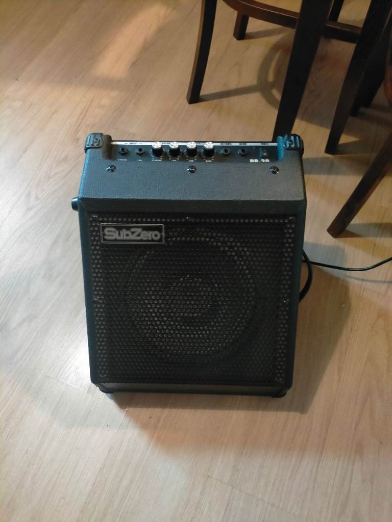 SubZero Guitar/Bass/E-Drums Amplifier – Good Condition