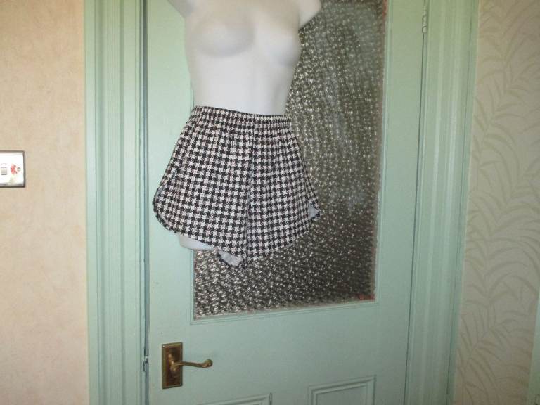 Black and White Checked Shorts –Gildamarx Maker =- New with tags
