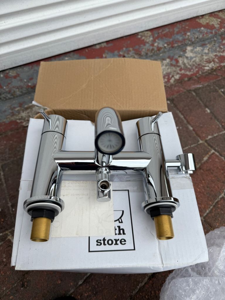 Metro bath shower mixer tap chrome