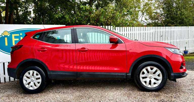 CAN'T GET CREDIT? CALL US! Nissan Qashqai 1.5 dCi Visia, 2017, Manual, - £149 DEPOSIT, £53 PER WEEK