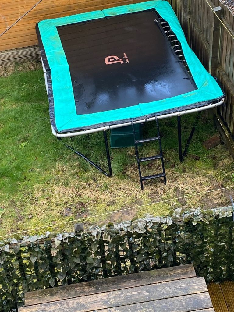 Kids Trampoline large 