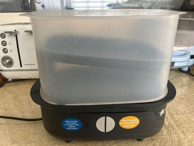 Bottle steriliser 