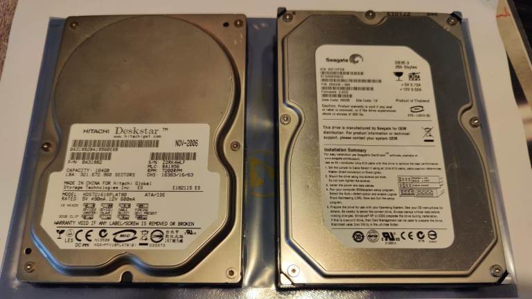 Two PATA/IDE drives: 160Gb/164Gb for £8 or 250Gb for £10