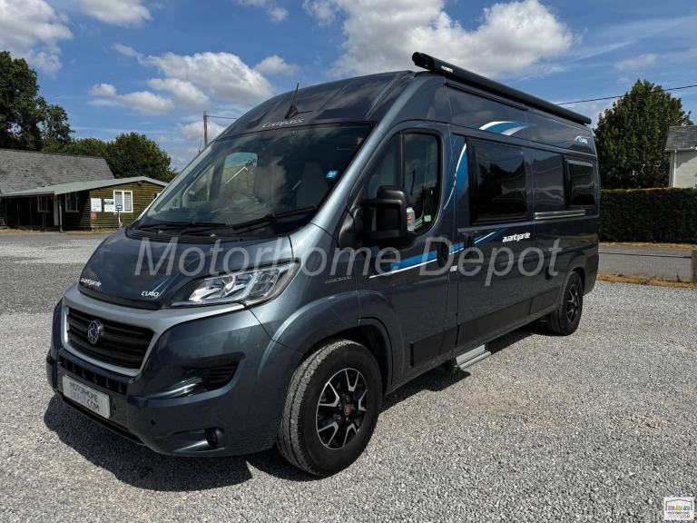 Compass Avantgarde CV40 - 2022