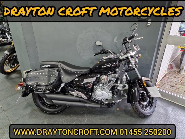 2025 Keeway Superlight 125 E5