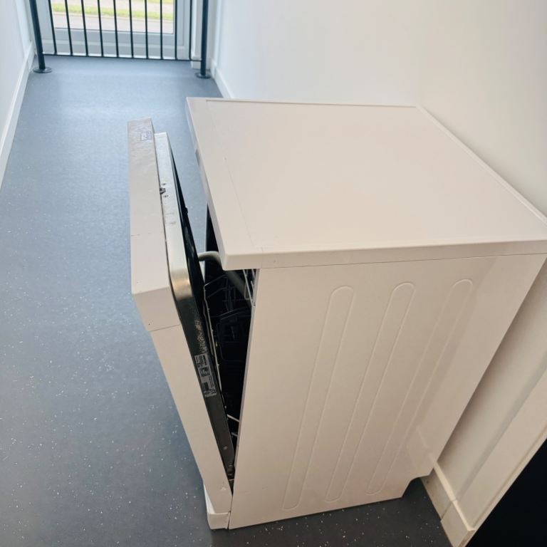 White dishwasher 