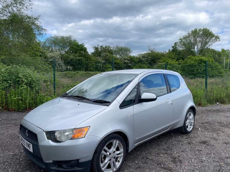 MITSUBISHI COLT 1.3 CZ2 09 REG 3 DOOR MOT APRIL 27TH 2027 LOW INSURANCE 45+MPG
