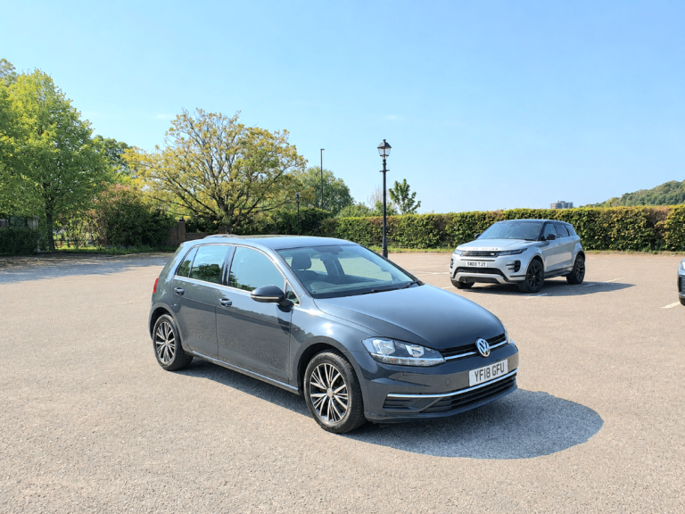 Volkswagen Golf Long Mot Hatchback, 2018, Manual, 1598 (cc), 5 doors