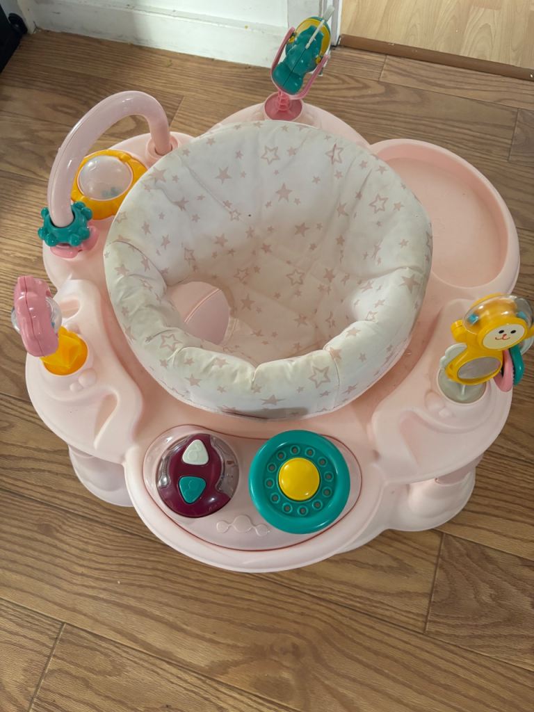 Baby bouncer 