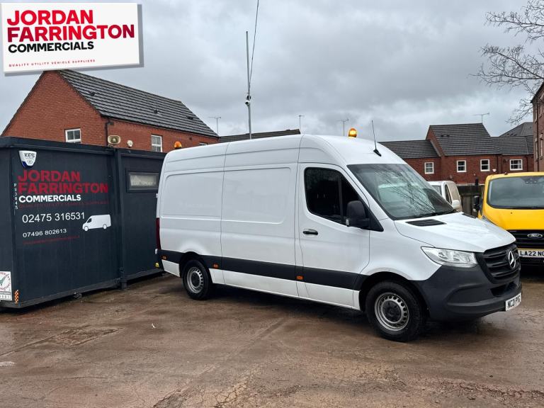 2021 MERCEDES BENZ SPRINTER 315 RWD UTILITY WORKSHOP VAN***3.5T TOWING CAPACITY