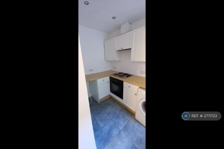 1 bedroom house in Fore St, Exeter, EX4 (1 bed) (#2771723)