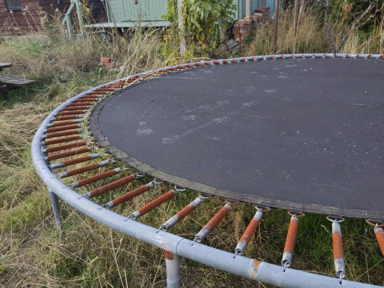 Trampoline 12 ft + net enclosure, disassembled & ready for transport, TW17