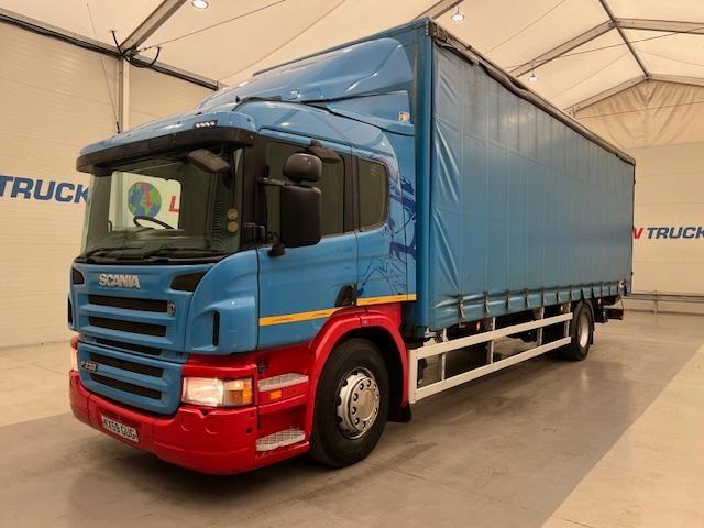 Scania P230 4x2 Sleeper Cab Curtainsider Manual