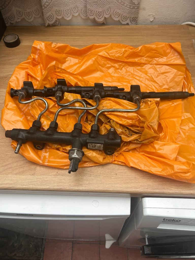 Peugeot expert 2019 diesel injectors 