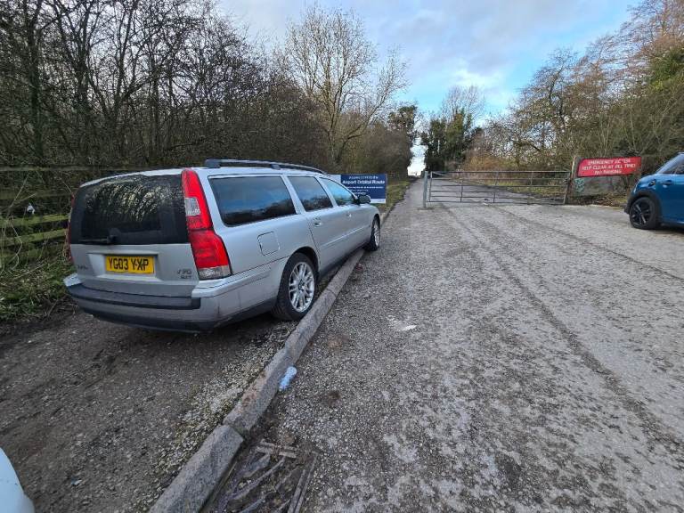 Volvo, V70, Estate, 2003, Manual, 2435 (cc), 5 doors