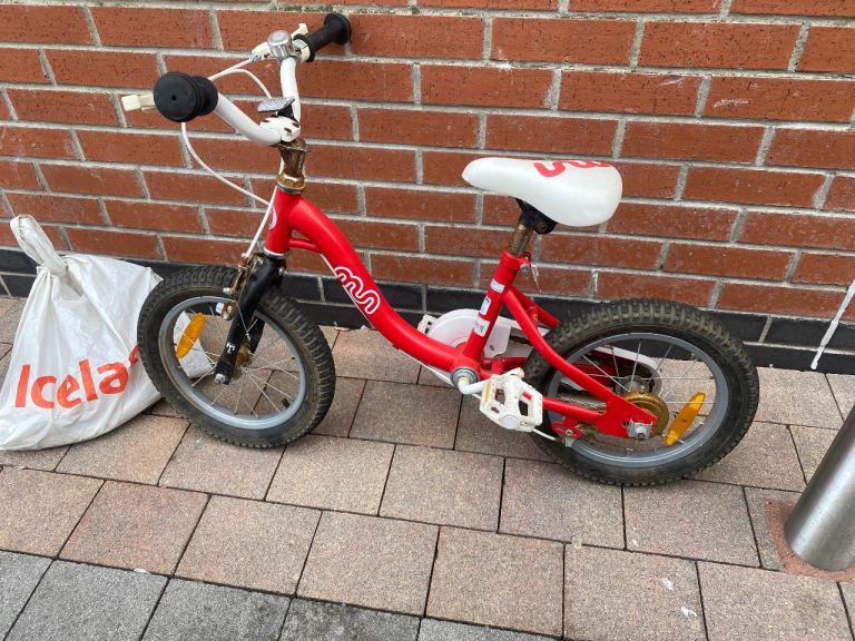 Red Kids Bike – Good Condition, Ready to Ride