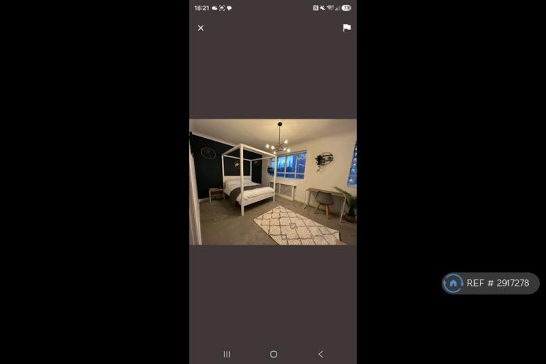 3 bedroom flat in Keats House, London, SW1V (3 bed) (#2917278)