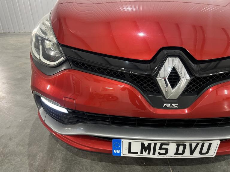 RENAULT CLIO 1.6 Renaultsport 200 Turbo EDC LUX 2015