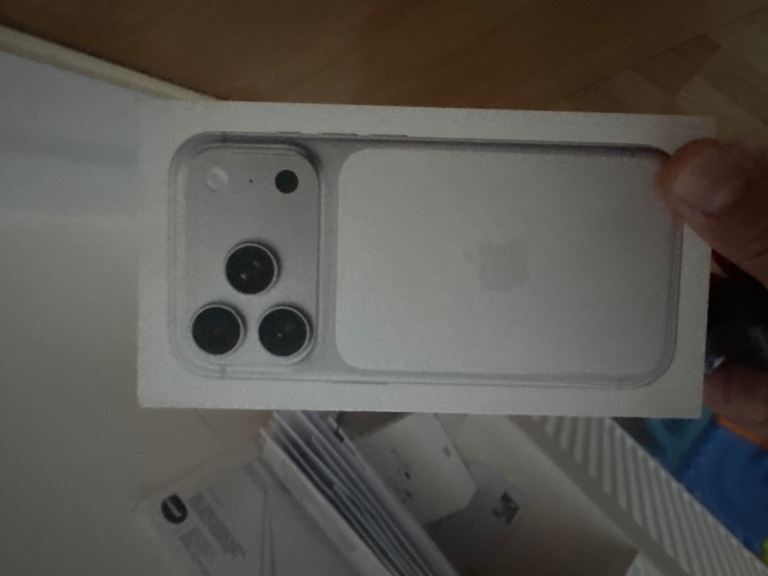 I phone 16 256 gb