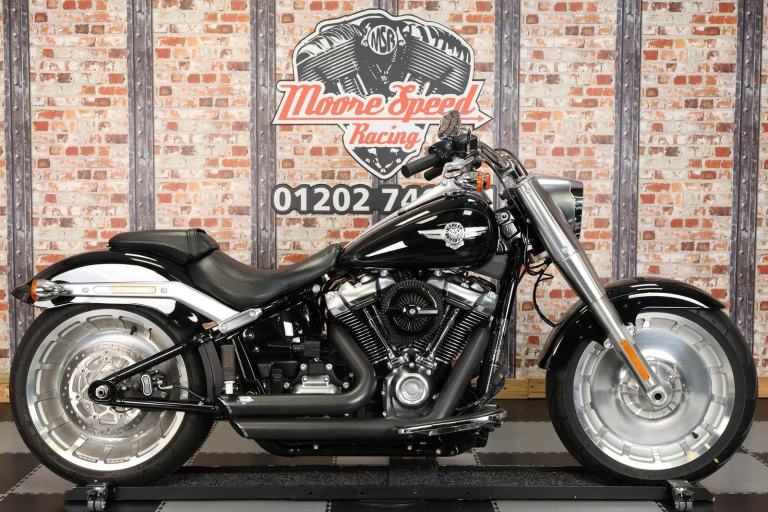 **DEPOSIT TAKEN** 2018 HARLEY DAVIDSON FLFB FAT BOY - 4,917 MILES!