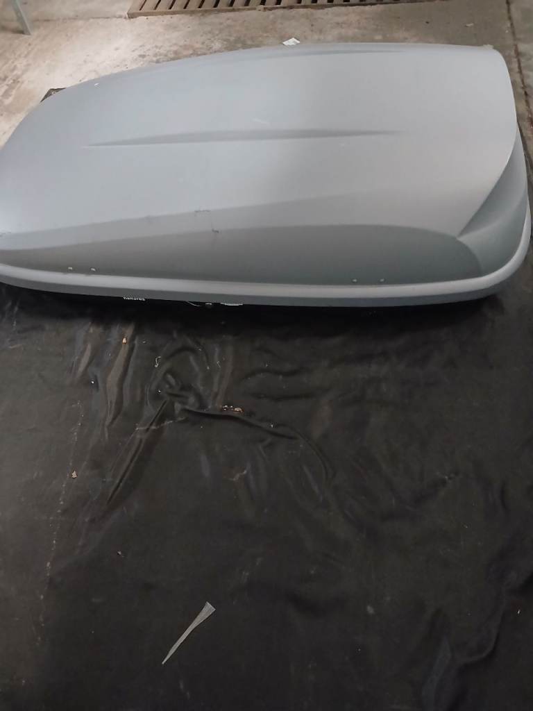 Halfords car roof box