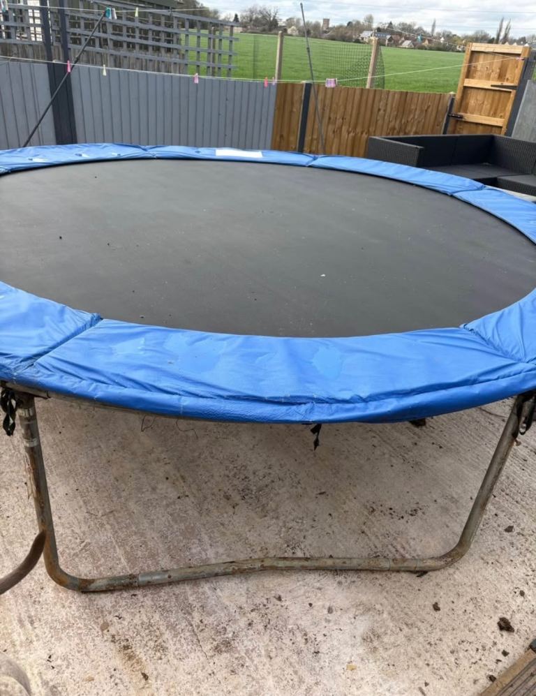 10ft Trampoline (Dismantled)