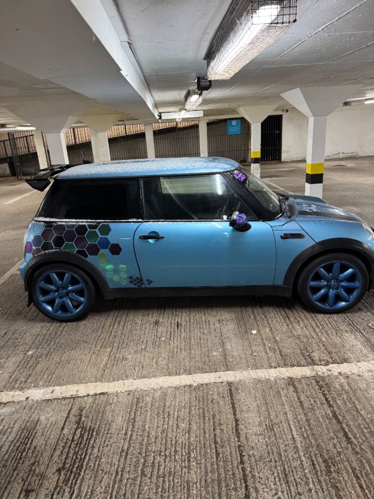 Mini, HATCHBACK, Hatchback, 2004, Semi-Auto, 1598 (cc), 3 doors