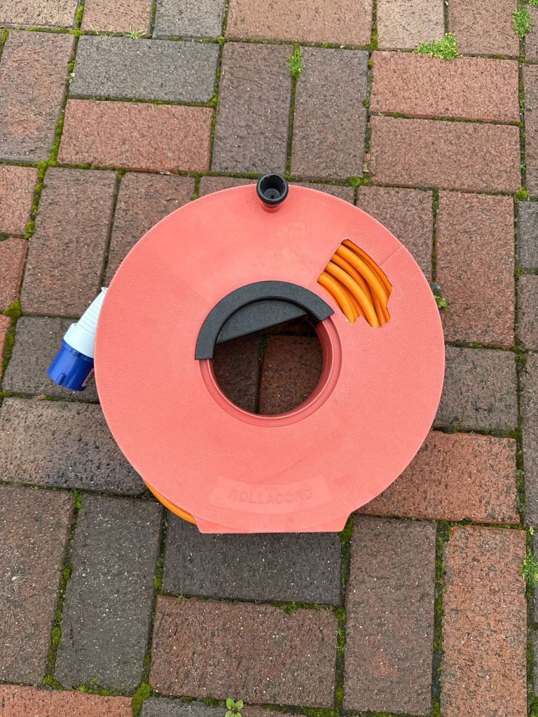 Electric Hook up Cable