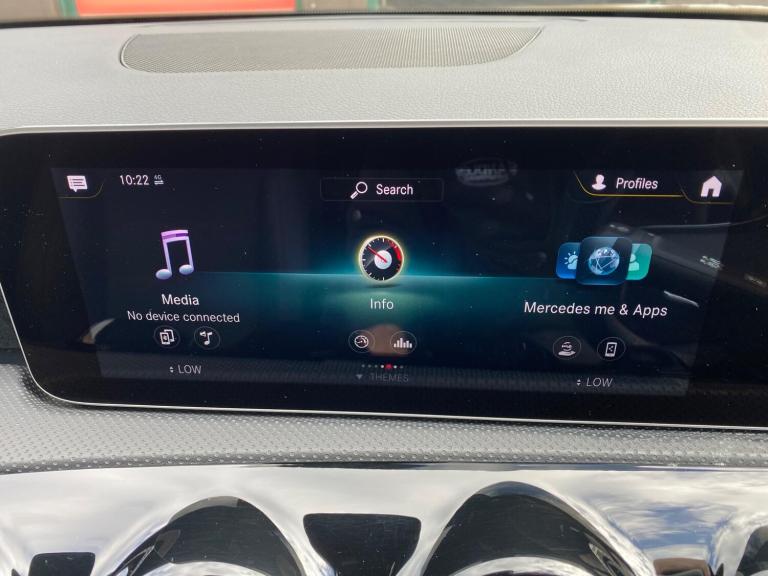 2020 Mercedes-Benz A-Class 1.3 A180 AMG Line (Executive) 7G-DCT Euro 6 (s/s) 5dr HATCHBACK Petrol...