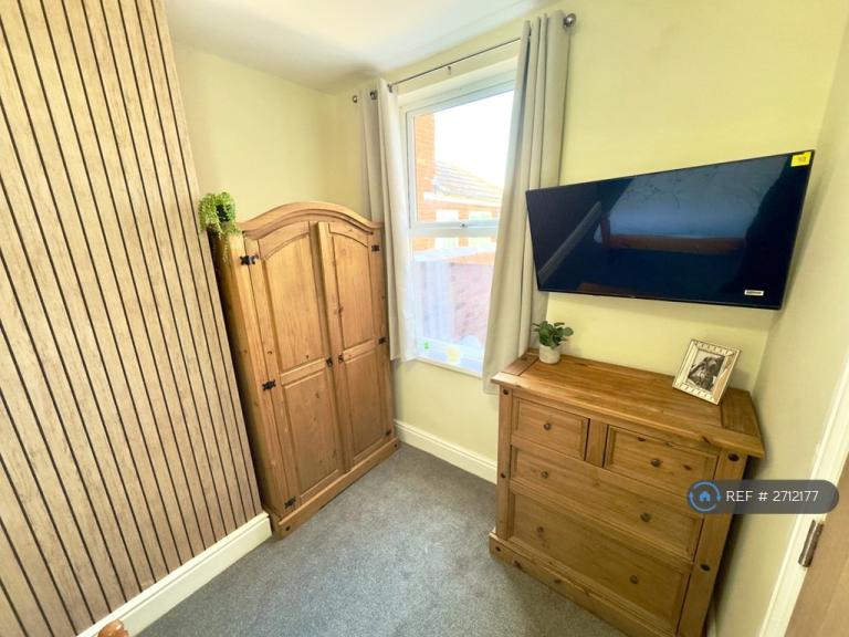 1 bedroom in Stamford Street, Ilkeston, DE7 (#2712177)